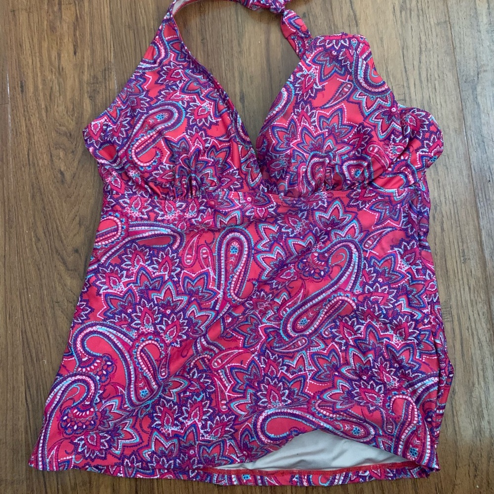 Tankini swimsuit top